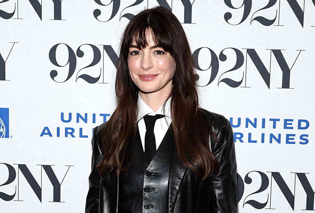 Devil Wears Prada 2: Anne Hathaway Demands "Substantial Paycheck"