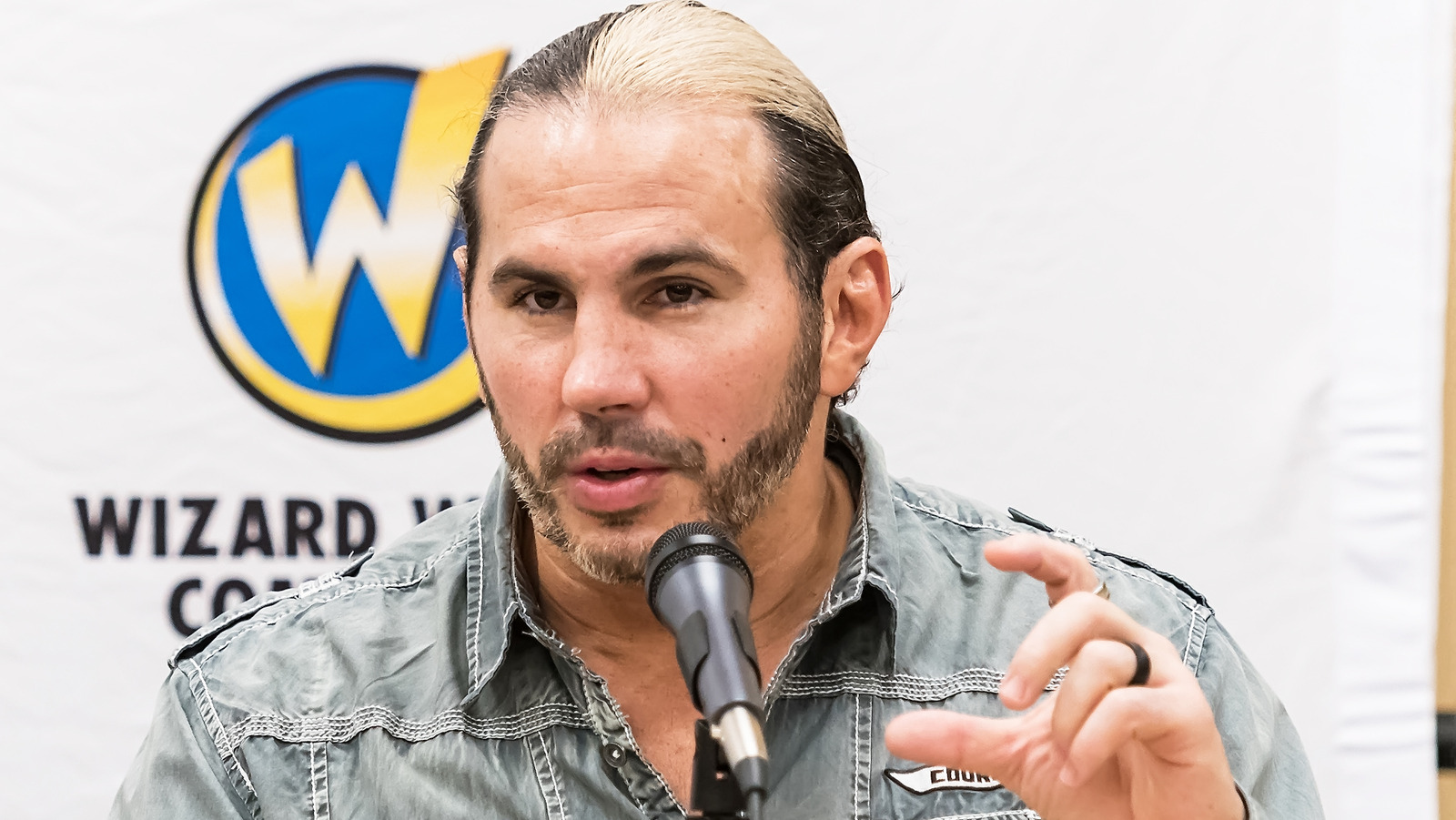  AEW's Dark Turn: Matt Hardy Praises Mariah May's Violent Attack on Toni Storm