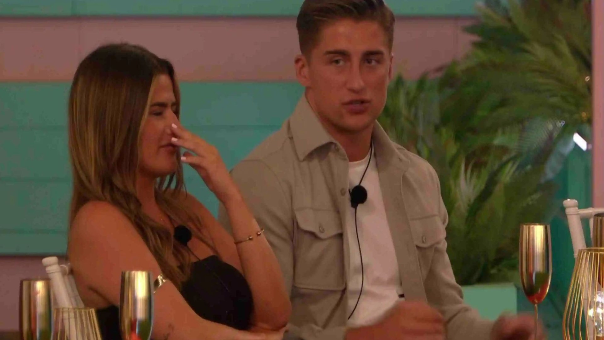 Love Island's Shady Tactics: Sean's Undermining Game