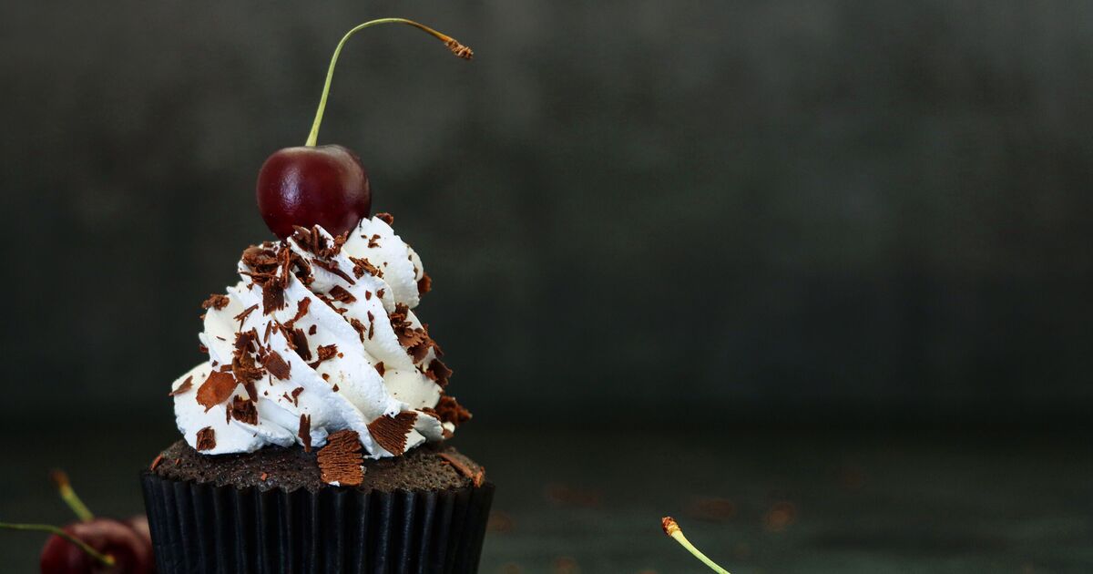 Rick Stein's Red Velvet Cupcakes: A Sweet Treat 