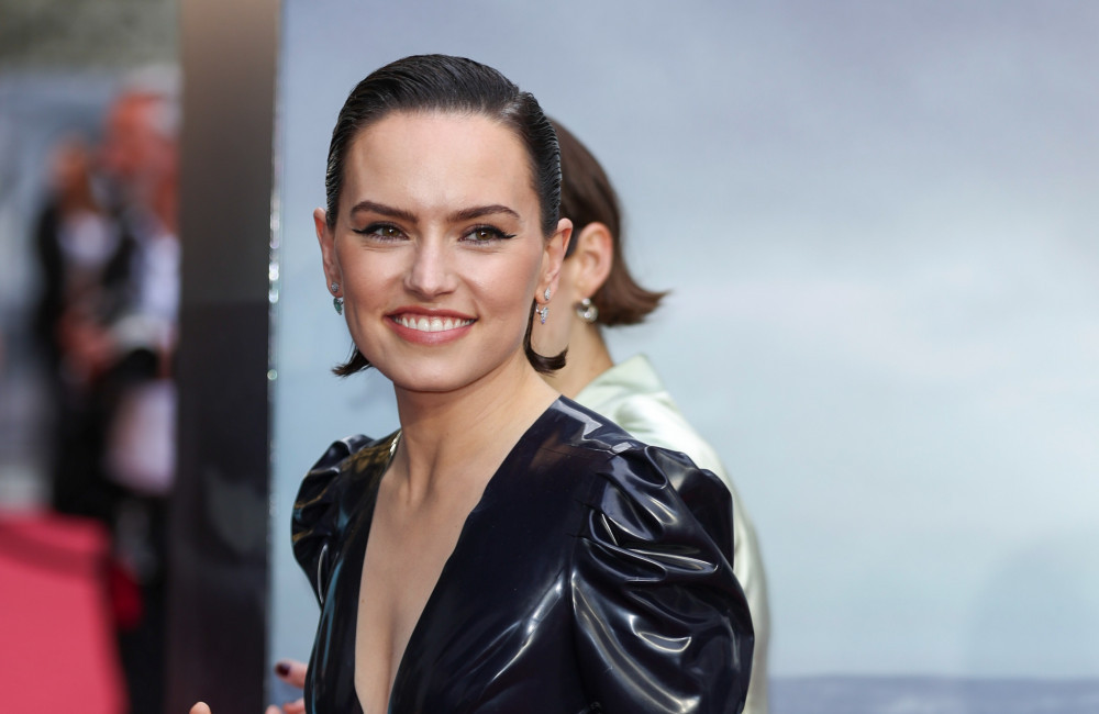 Star Power: Daisy Ridley Credits Mom for Her Acting Success