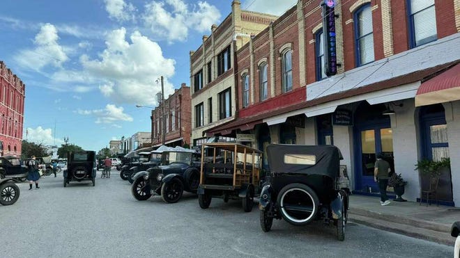 '1923' Casts for Second Season in Central Texas: Background Roles Needed