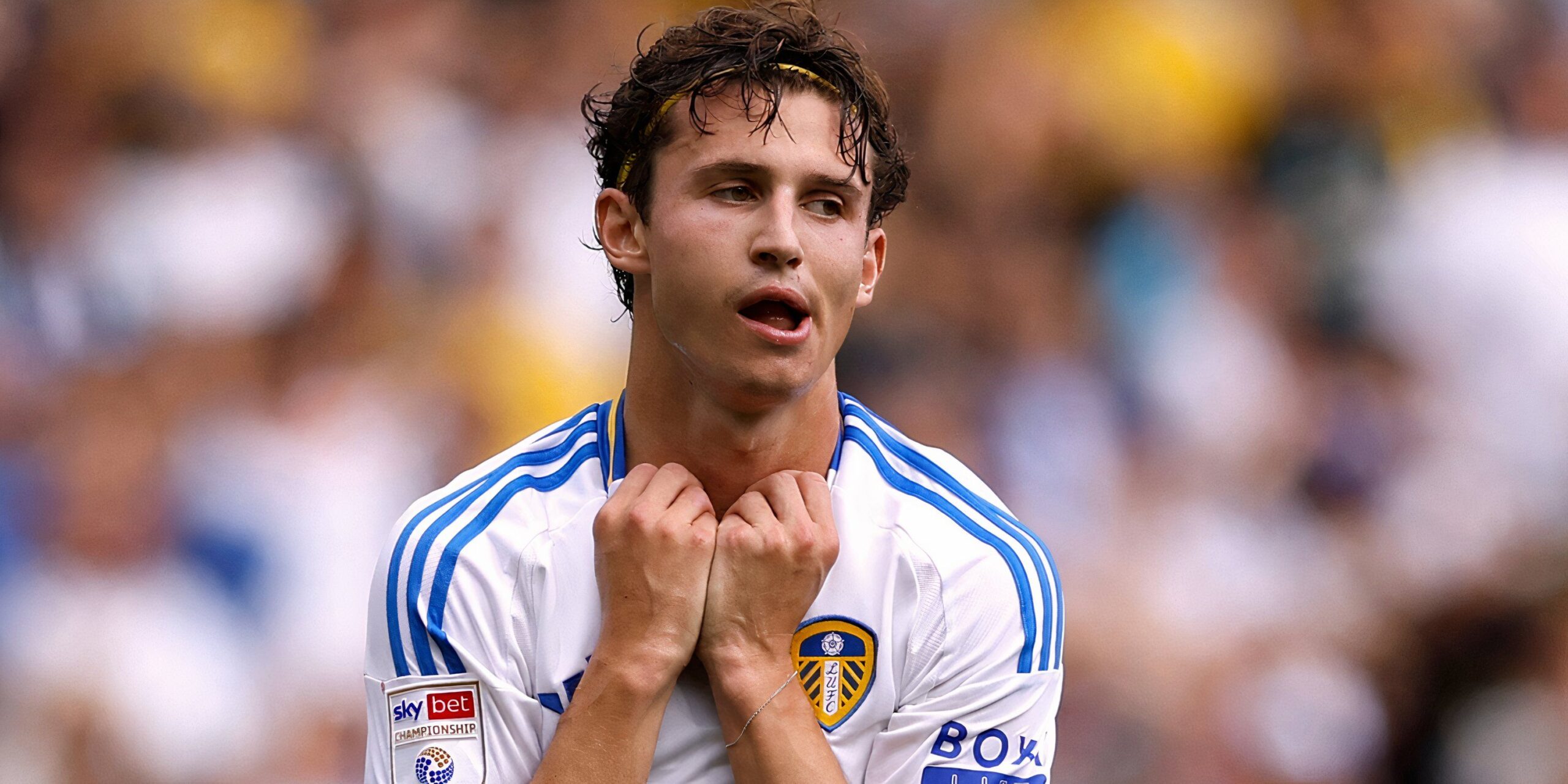 Leeds Flop: Piroe Disappoints Farke in League Cup Exit