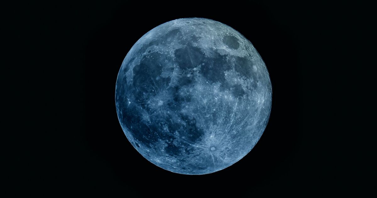 Supermoon Blue Moon: Astrological Predictions for All Zodiac Signs