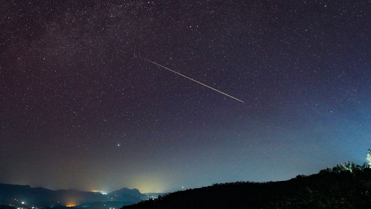 Perseid Meteor Shower Peaks This Weekend: How to Catch Summer's Best 'Shooting Stars' 