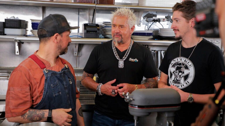 Cambridge Eatery Source to Feature on 'Diners, Drive-Ins and Dives'