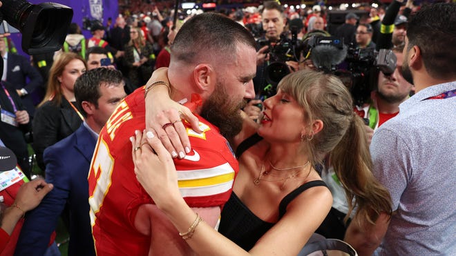 Super Bowl Star Travis Kelce to Tee Off in 'Happy Gilmore 2'