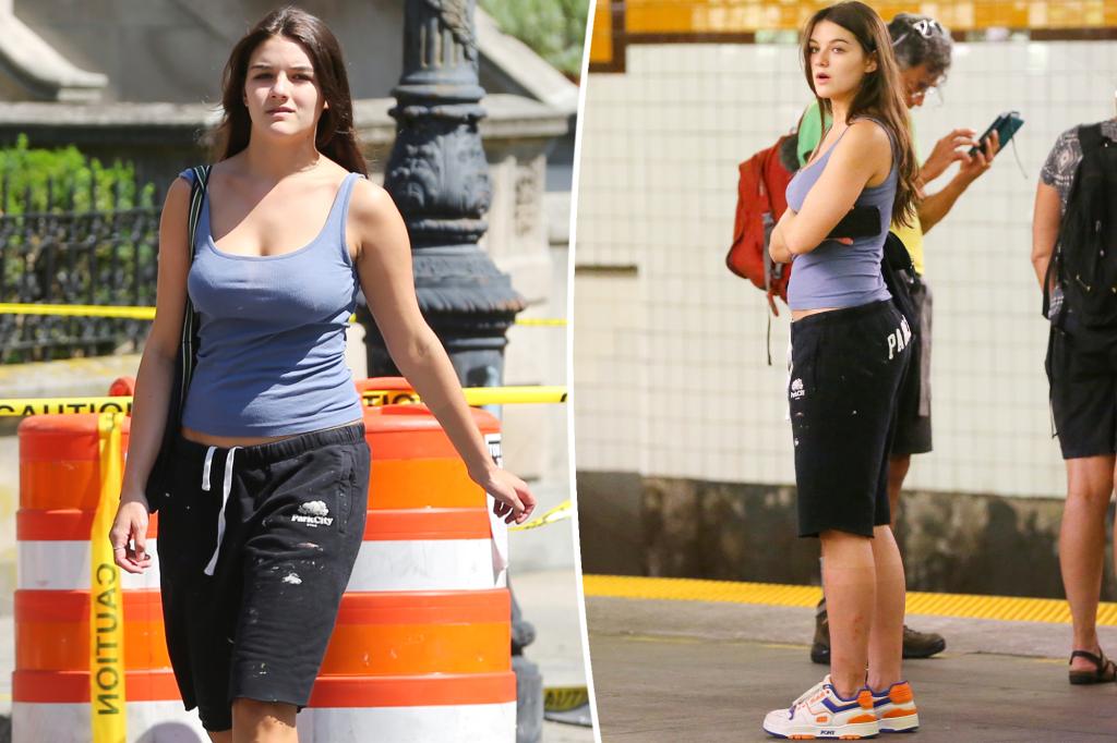 Suri Cruise, 18, Chilled Out in NYC Summer Heat