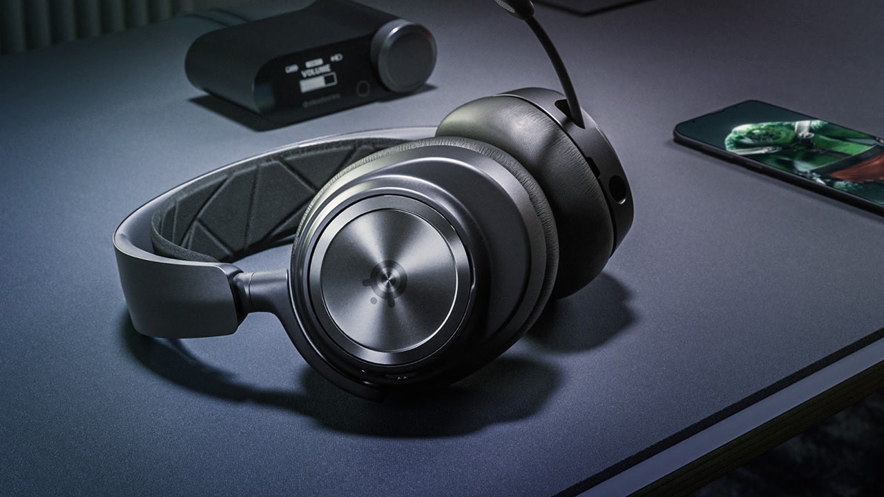  Top-Tier Gaming: SteelSeries Arctis Nova Pro Wireless Headset Now Over 50% Off