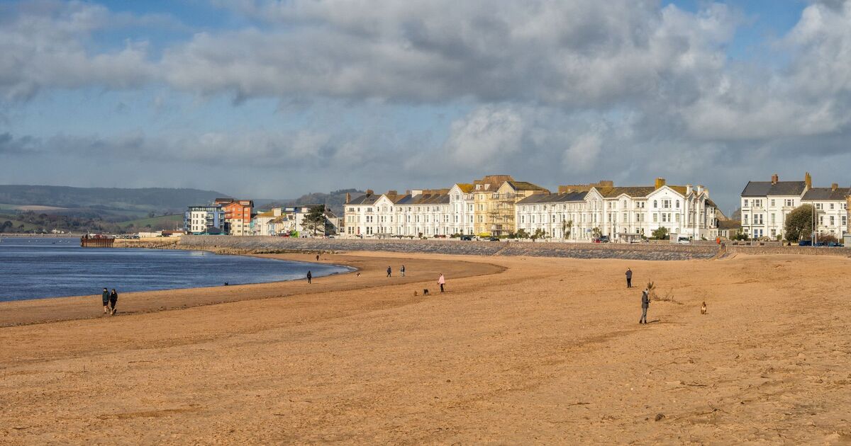  Coastal Haven: 5 UK Seaside Towns Perfect for Retirement