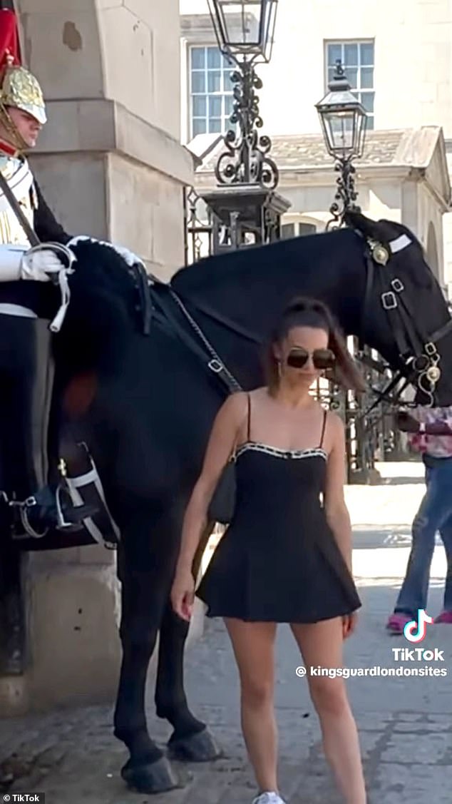  "Vanderpump Rules" Star Bitten by King's Guard Horse in London