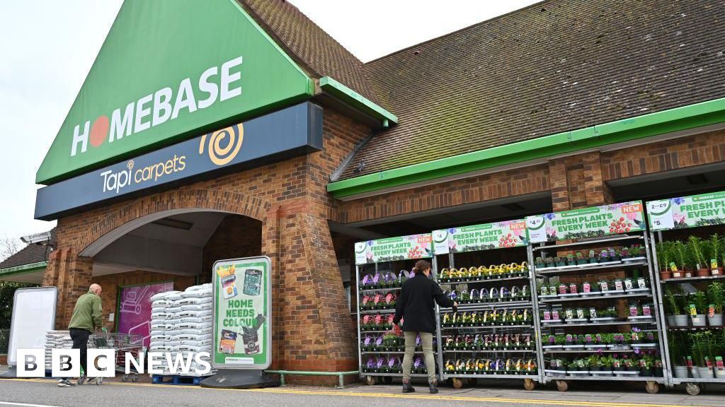 Homebase Collapses, Threatening 2,000 Jobs